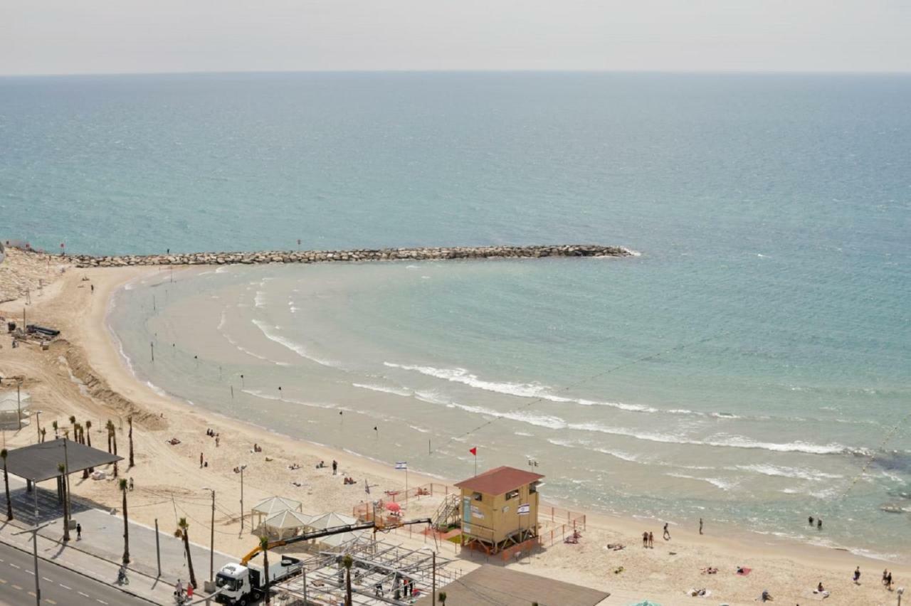 The Surfer'S Beach House Tel Aviv Eksteriør billede